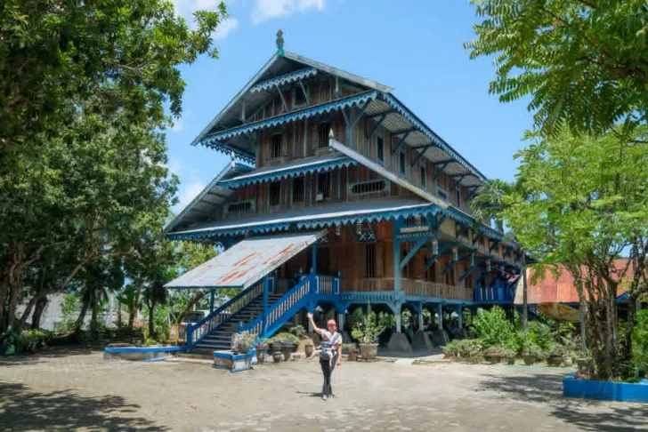 Malige Sultan Palace Cultural Discovery